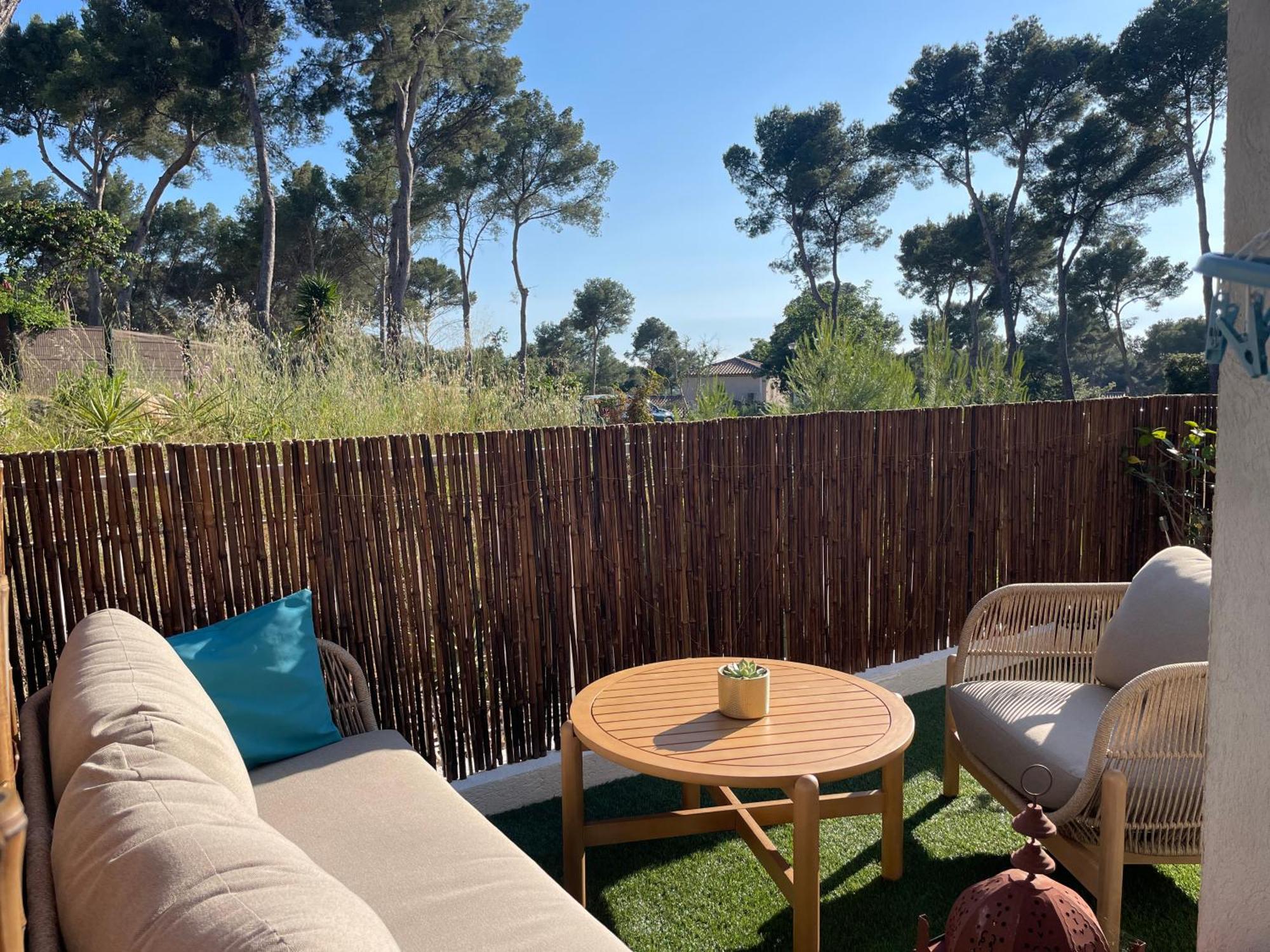 Appartement Proche Des Plages Carqueiranne Exterior photo